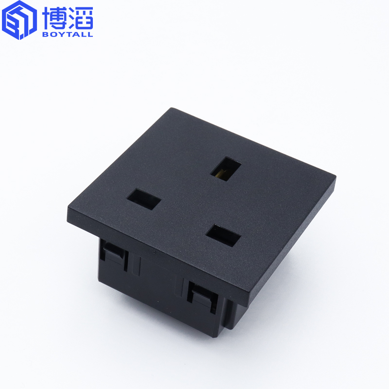 英規插座